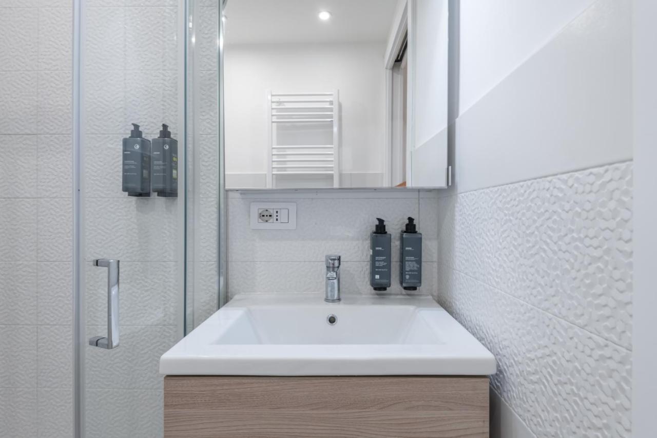 Isola - Studio Flat Milan Extérieur photo