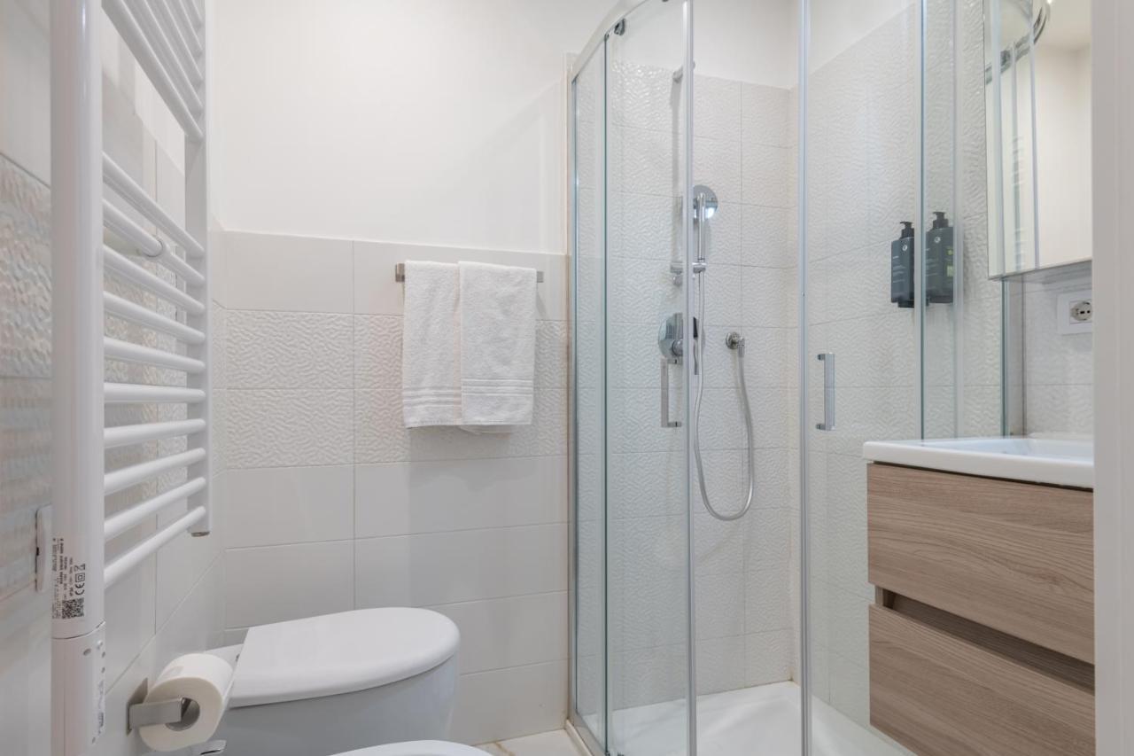 Isola - Studio Flat Milan Extérieur photo